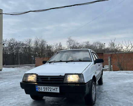 Белый ВАЗ 21099, объемом двигателя 1.5 л и пробегом 140 тыс. км за 1000 $, фото 1 на Automoto.ua