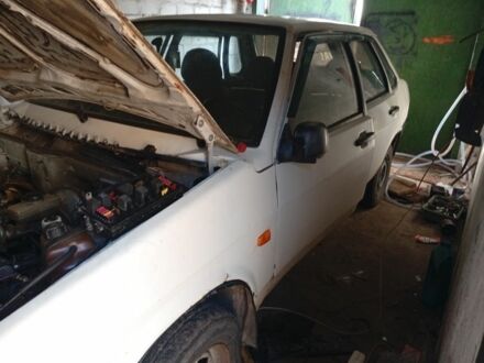 Белый ВАЗ 21099, объемом двигателя 0 л и пробегом 1000 тыс. км за 511 $, фото 1 на Automoto.ua