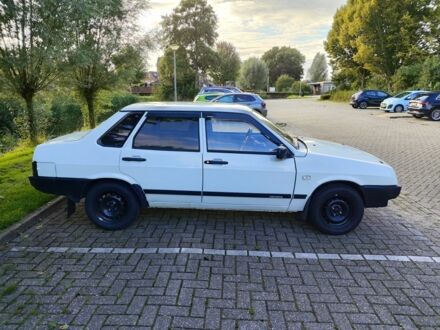 ВАЗ 21099 1992 в Бородянке на Automoto.ua Белый ВАЗ 21099, объемом двигателя 1.5 л и пробегом 47 тыс. км за 2200 $, фото 1 на Automoto.ua
