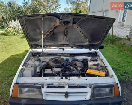 Білий ВАЗ 21099, об'ємом двигуна 1.3 л та пробігом 25 тис. км за 700 $, фото 1 на Automoto.ua