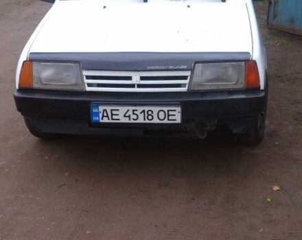 Белый ВАЗ 21099, объемом двигателя 1.5 л и пробегом 200 тыс. км за 1275 $, фото 1 на Automoto.ua