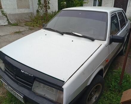 Белый ВАЗ 21099, объемом двигателя 1 л и пробегом 230 тыс. км за 801 $, фото 1 на Automoto.ua
