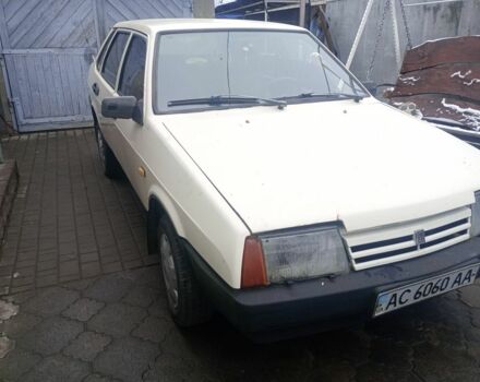 Белый ВАЗ 21099, объемом двигателя 1.5 л и пробегом 300 тыс. км за 850 $, фото 1 на Automoto.ua