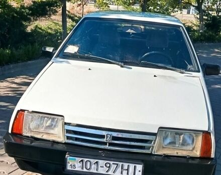 Белый ВАЗ 21099, объемом двигателя 1.3 л и пробегом 230 тыс. км за 1100 $, фото 1 на Automoto.ua