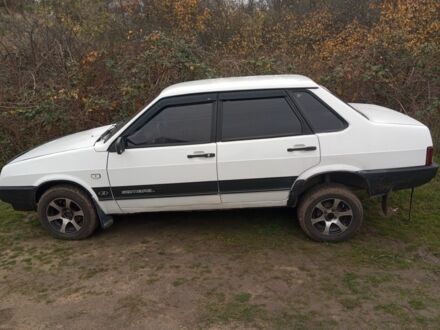 Белый ВАЗ 21099, объемом двигателя 1.5 л и пробегом 80 тыс. км за 1400 $, фото 1 на Automoto.ua
