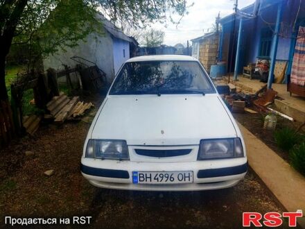 ВАЗ 21099 1994 у Одесі на Automoto.ua Білий ВАЗ 21099, об'ємом двигуна 1.5 л та пробігом 200 тис. км за 1600 $, фото 1 на Automoto.ua