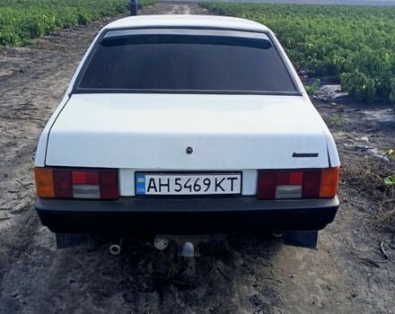 Белый ВАЗ 21099, объемом двигателя 1.5 л и пробегом 10 тыс. км за 850 $, фото 1 на Automoto.ua