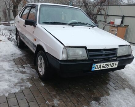 Белый ВАЗ 21099, объемом двигателя 1.5 л и пробегом 300 тыс. км за 790 $, фото 1 на Automoto.ua