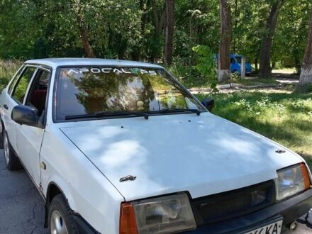 ВАЗ 21099 1995 у Краматорске на Automoto.ua Білий ВАЗ 21099, об'ємом двигуна 1.5 л та пробігом 86 тис. км за 1346 $, фото 1 на Automoto.ua