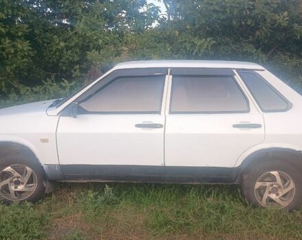 Білий ВАЗ 21099, об'ємом двигуна 1.6 л та пробігом 300 тис. км за 999 $, фото 1 на Automoto.ua