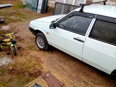 ВАЗ 21099 1995 в Борисполе на Automoto.ua Белый ВАЗ 21099, объемом двигателя 1.5 л и пробегом 180 тыс. км за 800 $, фото 1 на Automoto.ua