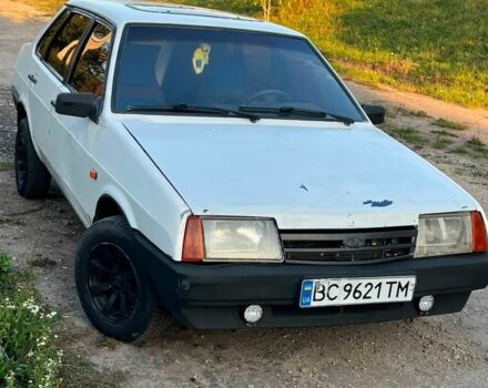 Білий ВАЗ 21099, об'ємом двигуна 1.5 л та пробігом 197 тис. км за 951 $, фото 1 на Automoto.ua