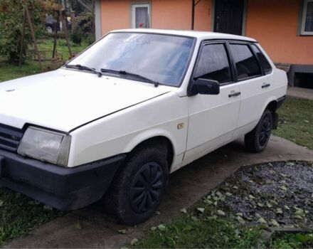 Белый ВАЗ 21099, объемом двигателя 1.5 л и пробегом 2 тыс. км за 999 $, фото 1 на Automoto.ua