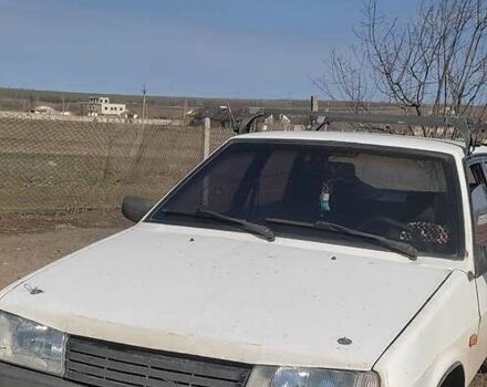 Белый ВАЗ 21099, объемом двигателя 1.5 л и пробегом 250 тыс. км за 700 $, фото 1 на Automoto.ua