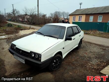 ВАЗ 21099 1996 у Кривому Розі на Automoto.ua Білий ВАЗ 21099, об'ємом двигуна 1.5 л та пробігом 288 тис. км за 1350 $, фото 1 на Automoto.ua