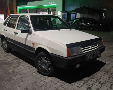 Білий ВАЗ 21099, об'ємом двигуна 1.5 л та пробігом 300 тис. км за 1000 $, фото 1 на Automoto.ua