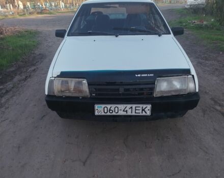 Белый ВАЗ 21099, объемом двигателя 1.5 л и пробегом 378 тыс. км за 688 $, фото 1 на Automoto.ua