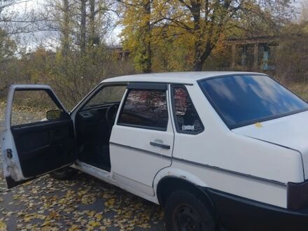 Белый ВАЗ 21099, объемом двигателя 1.5 л и пробегом 15 тыс. км за 725 $, фото 1 на Automoto.ua