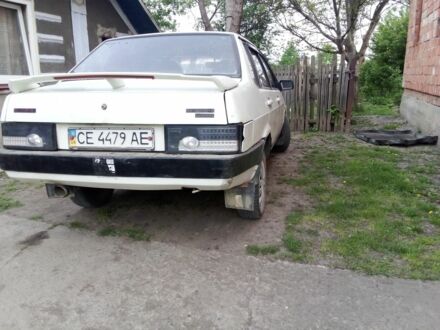 ВАЗ 21099 1997 у Чернівцях на Automoto.ua Білий ВАЗ 21099, об'ємом двигуна 1 л та пробігом 120 тис. км за 800 $, фото 1 на Automoto.ua