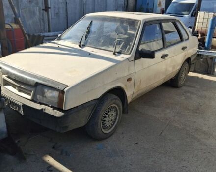 Белый ВАЗ 21099, объемом двигателя 1.5 л и пробегом 356 тыс. км за 400 $, фото 1 на Automoto.ua