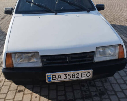 Белый ВАЗ 21099, объемом двигателя 1.5 л и пробегом 1 тыс. км за 1200 $, фото 1 на Automoto.ua