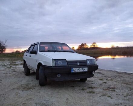 Белый ВАЗ 21099, объемом двигателя 1.5 л и пробегом 200 тыс. км за 1650 $, фото 1 на Automoto.ua