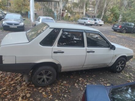 ВАЗ 21099 2000 в Першотравенске на Automoto.ua Белый ВАЗ 21099, объемом двигателя 1.5 л и пробегом 195 тыс. км за 1079 $, фото 1 на Automoto.ua