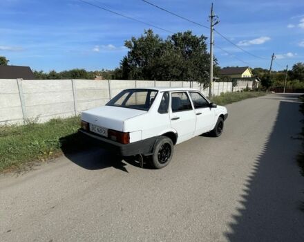 Белый ВАЗ 21099, объемом двигателя 1.5 л и пробегом 219 тыс. км за 894 $, фото 1 на Automoto.ua