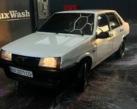 Белый ВАЗ 21099, объемом двигателя 1.5 л и пробегом 1000 тыс. км за 898 $, фото 1 на Automoto.ua