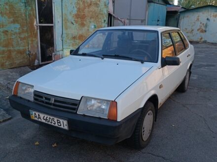 Белый ВАЗ 21099, объемом двигателя 0 л и пробегом 150 тыс. км за 1198 $, фото 1 на Automoto.ua