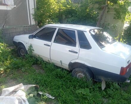 Белый ВАЗ 21099, объемом двигателя 1 л и пробегом 410 тыс. км за 700 $, фото 1 на Automoto.ua