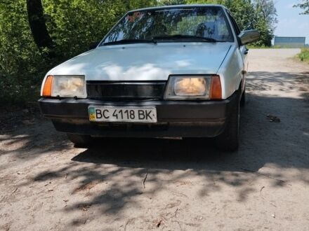ВАЗ 21099 2003 у Каменце-Подольском на Automoto.ua Білий ВАЗ 21099, об'ємом двигуна 1.5 л та пробігом 160 тис. км за 800 $, фото 1 на Automoto.ua