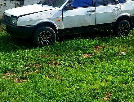 Белый ВАЗ 21099, объемом двигателя 1.5 л и пробегом 125 тыс. км за 840 $, фото 1 на Automoto.ua