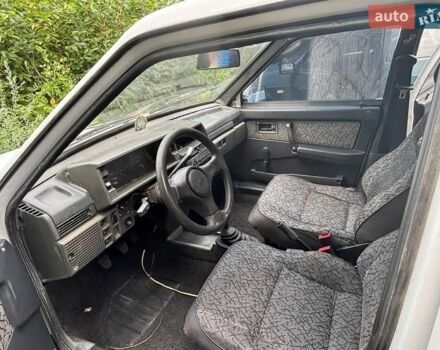 Белый ВАЗ 21099, объемом двигателя 1.5 л и пробегом 30 тыс. км за 1204 $, фото 1 на Automoto.ua