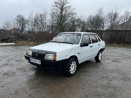 Білий ВАЗ 21099, об'ємом двигуна 1.6 л та пробігом 200 тис. км за 1450 $, фото 1 на Automoto.ua