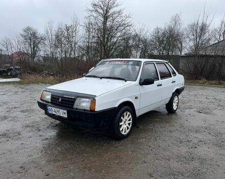 Белый ВАЗ 21099, объемом двигателя 1.6 л и пробегом 200 тыс. км за 1450 $, фото 1 на Automoto.ua