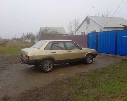 Бежевый ВАЗ 21099, объемом двигателя 1.5 л и пробегом 230 тыс. км за 1100 $, фото 1 на Automoto.ua