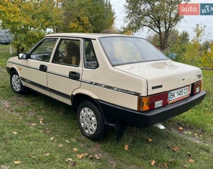 Бежевый ВАЗ 21099, объемом двигателя 1.6 л и пробегом 92 тыс. км за 1300 $, фото 1 на Automoto.ua