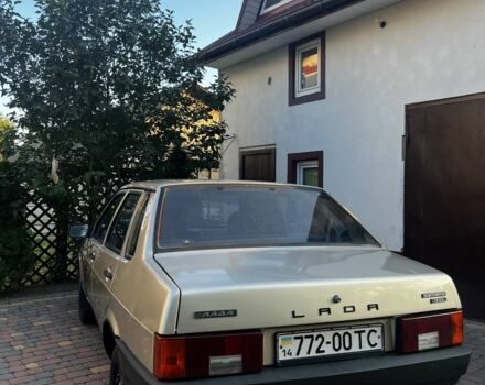 Бежевый ВАЗ 21099, объемом двигателя 1.5 л и пробегом 150 тыс. км за 1000 $, фото 2 на Automoto.ua