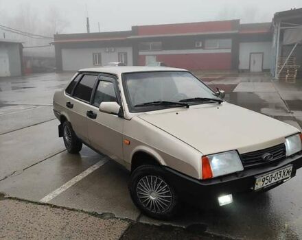Бежевый ВАЗ 21099, объемом двигателя 1.5 л и пробегом 200 тыс. км за 1400 $, фото 7 на Automoto.ua