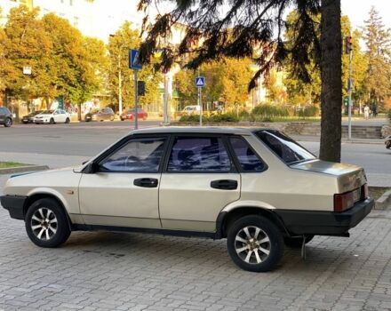 Бежевий ВАЗ 21099, об'ємом двигуна 1.5 л та пробігом 250 тис. км за 1100 $, фото 3 на Automoto.ua