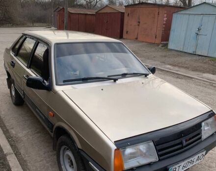 Бежевый ВАЗ 21099, объемом двигателя 1.5 л и пробегом 220 тыс. км за 1000 $, фото 5 на Automoto.ua