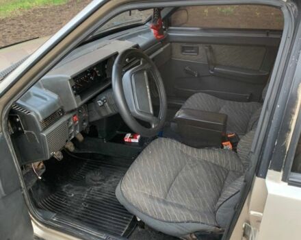 Бежевый ВАЗ 21099, объемом двигателя 1.5 л и пробегом 220 тыс. км за 1000 $, фото 7 на Automoto.ua