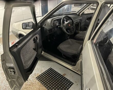 Бежевий ВАЗ 21099, об'ємом двигуна 1.6 л та пробігом 57 тис. км за 2750 $, фото 13 на Automoto.ua