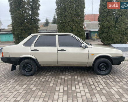 Бежевый ВАЗ 21099, объемом двигателя 1.6 л и пробегом 205 тыс. км за 2000 $, фото 7 на Automoto.ua