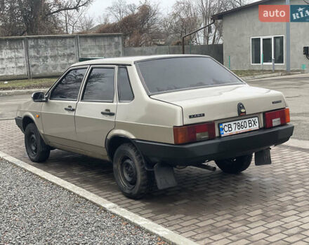 Бежевый ВАЗ 21099, объемом двигателя 1.6 л и пробегом 205 тыс. км за 2000 $, фото 3 на Automoto.ua