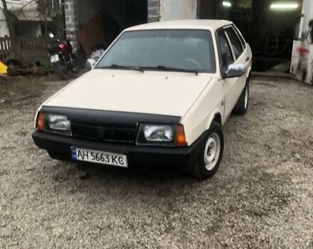 Бежевый ВАЗ 21099, объемом двигателя 1.5 л и пробегом 200 тыс. км за 600 $, фото 1 на Automoto.ua