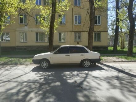 ВАЗ 21099 1995 в Днепре (Днепропетровске) на Automoto.ua Бежевый ВАЗ 21099, объемом двигателя 1.5 л и пробегом 1 тыс. км за 1200 $, фото 1 на Automoto.ua