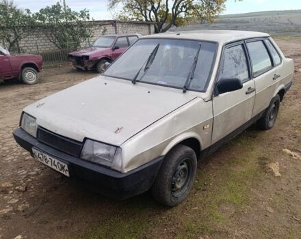 Бежевый ВАЗ 21099, объемом двигателя 1.5 л и пробегом 333 тыс. км за 573 $, фото 1 на Automoto.ua