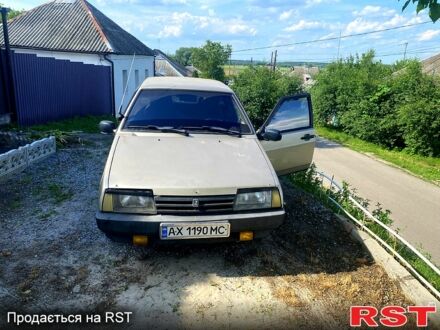 Бежевий ВАЗ 21099, об'ємом двигуна 1.5 л та пробігом 300 тис. км за 2000 $, фото 1 на Automoto.ua